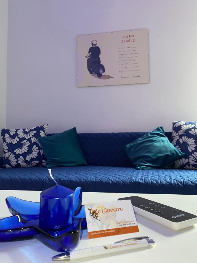 דירות פורטיצ'י Casa Vacanza Le Ginestre מראה חיצוני תמונה
